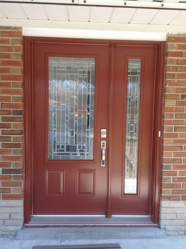 light-brown-Sidelights-front-door-thornhill