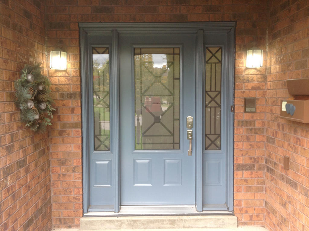 three-quarters-door-with-2-three-quarters-side-panels-and-glass-1024x765-1