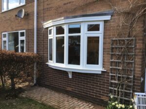 Bow Window | Milanowin